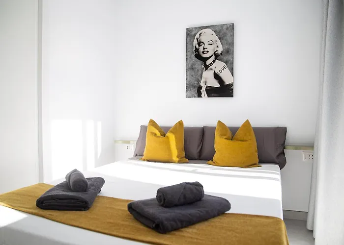 Apartment Urbania Costa Adeje (Tenerife)